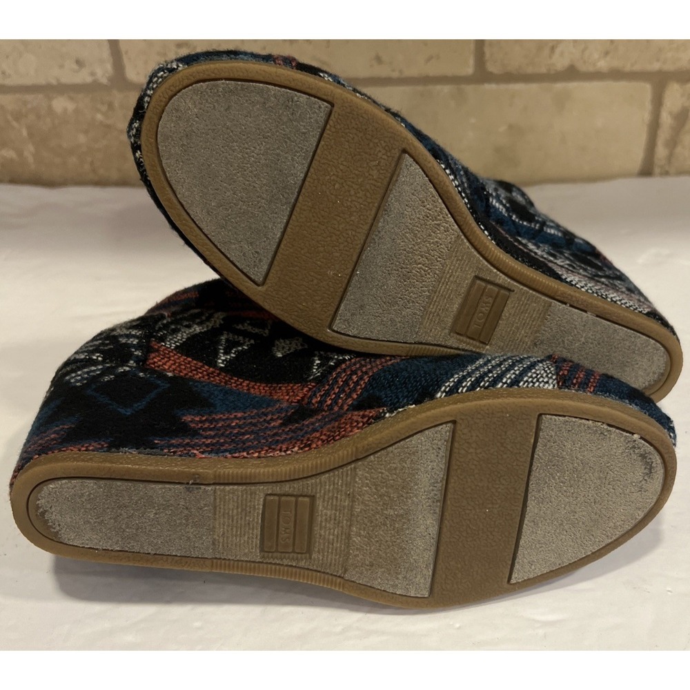 Toms Women's Black Aztec Navajo Wedge Heel Lace Up Ankle Bootie 300813 Size 7 - Picture 8 of 9